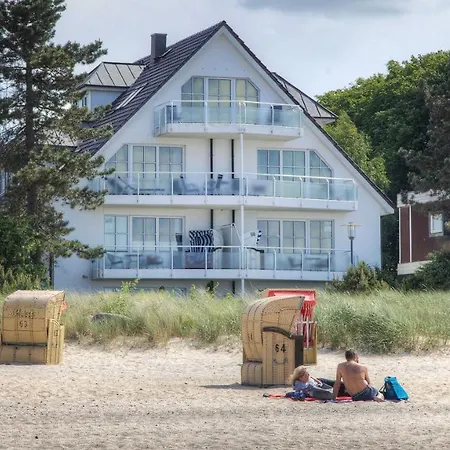 Gar4h Strandsonne F Apartamento *